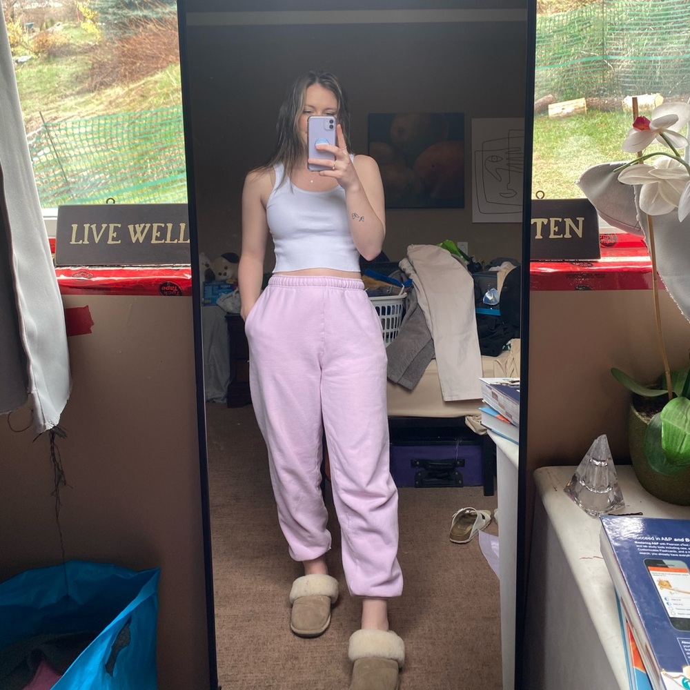 Mega sweats aritzia